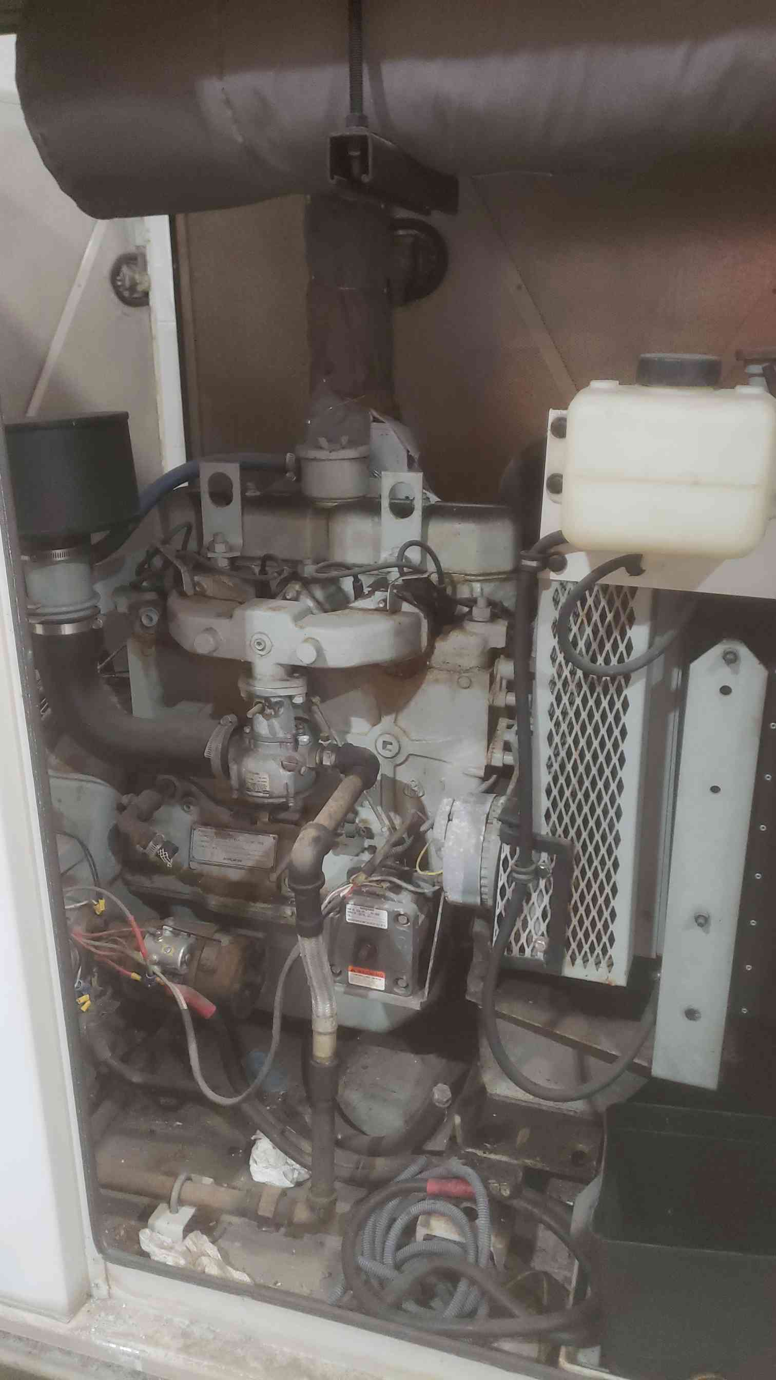 25 KW #NL30FGH4, LP & Nat Gas Valve Generator, G2300 engine, 120/240 Volts, 104A, 1PH, 858 Hrs - Image 4