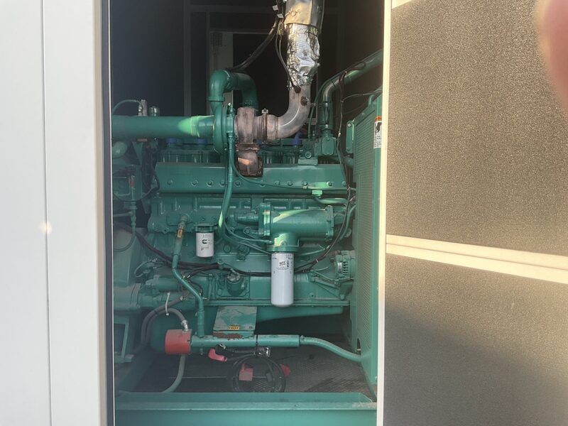 250 KW Cummins, Natural gas generator set, 277/480 Volts, 3-phase, 1800 RPM, GTA855 engine, sound attenuated - Image 7