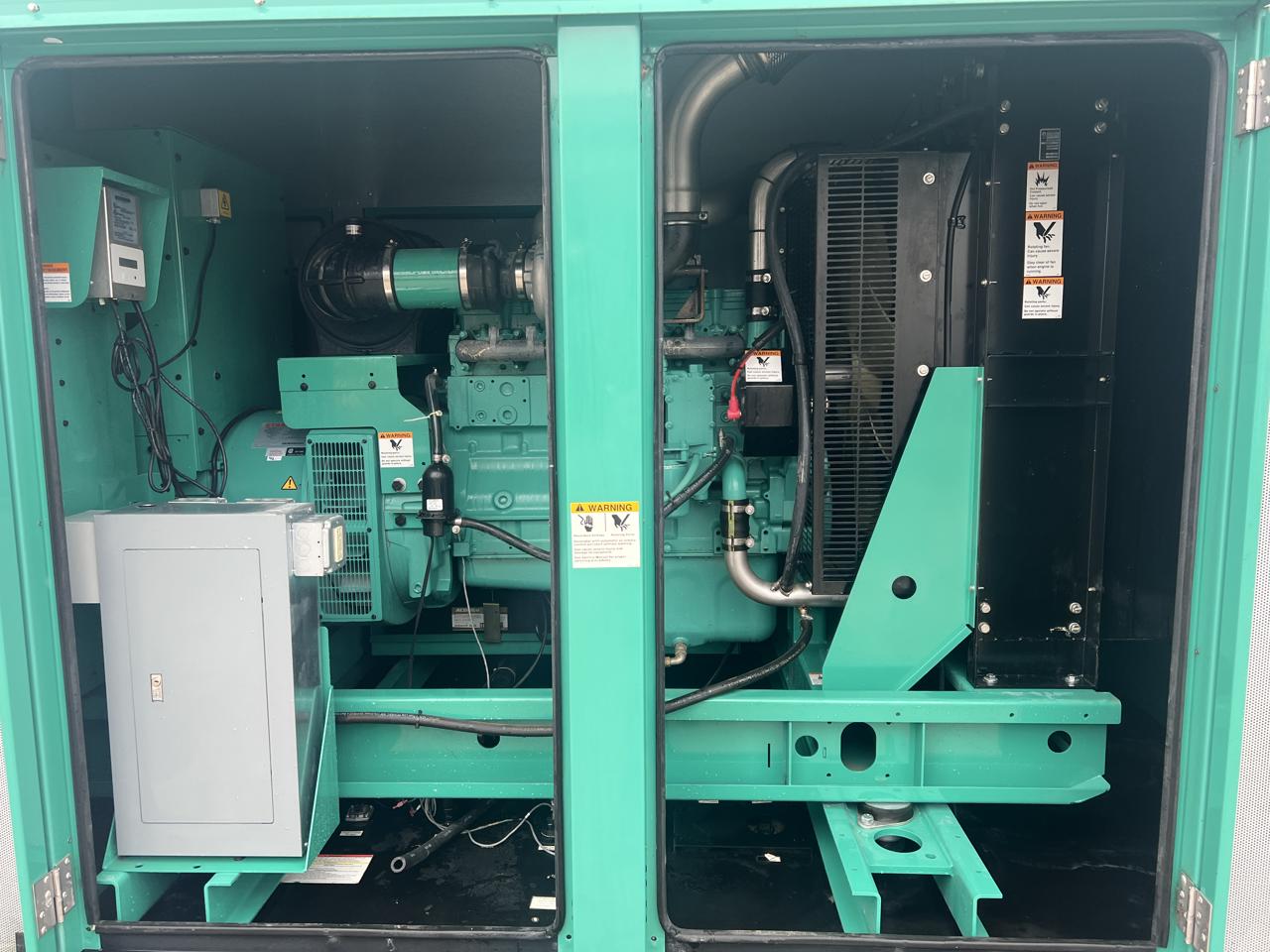 250 KW Cummins / Cummins #QSL9-G7, diesel generator set, base tankk, sound attenuated enclosure, 480 Volts - Image 7