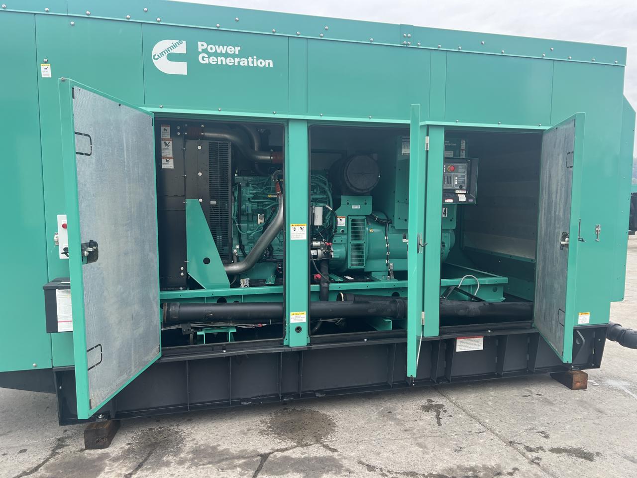 250 KW Cummins / Cummins #QSL9-G7, diesel generator set, base tankk, sound attenuated enclosure, 480 Volts - Image 9