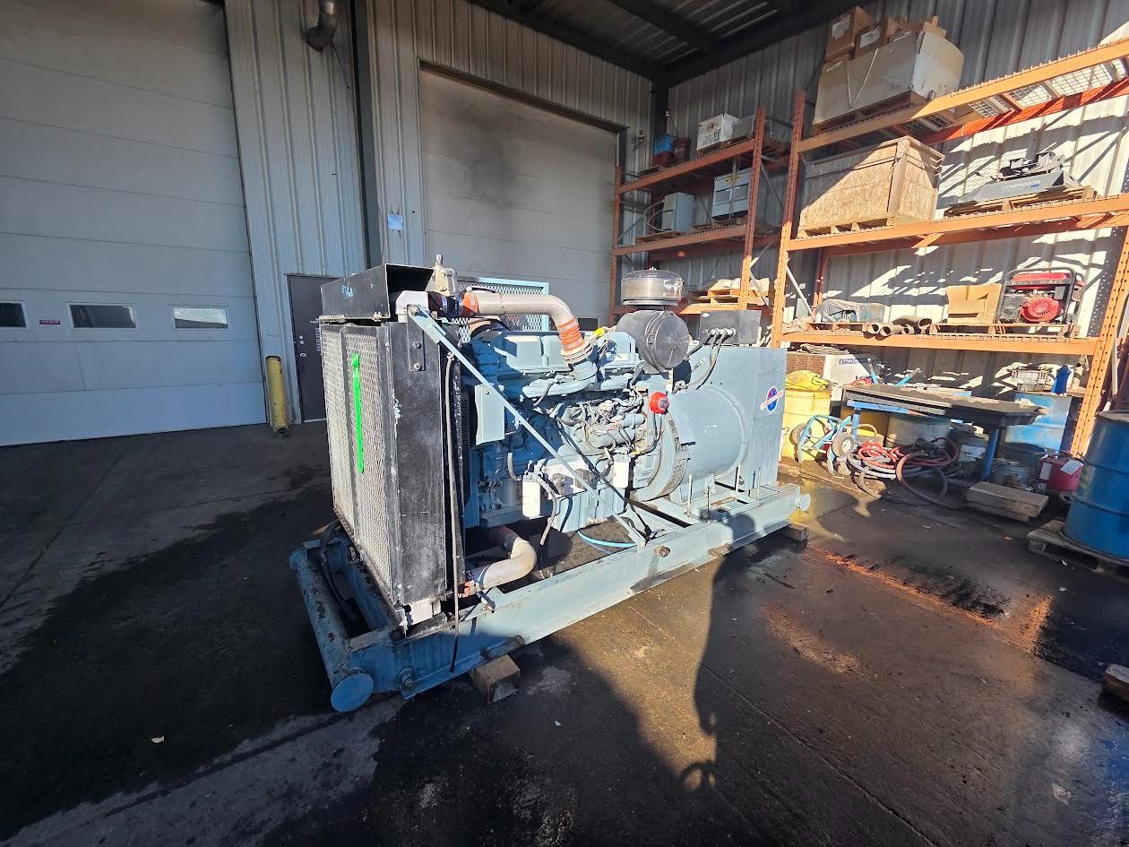 380 KW Detroit #14L, diesel generator set, 480 Volts, 3-phase - Image 2