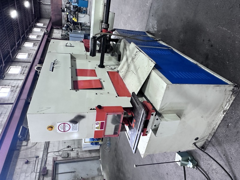 6" x 6" x 1/3" Fabmaster #IWNC-110SD, CNC hydraulic ironworker, 110 ton, dual foot pedals, 2011 - Image 6