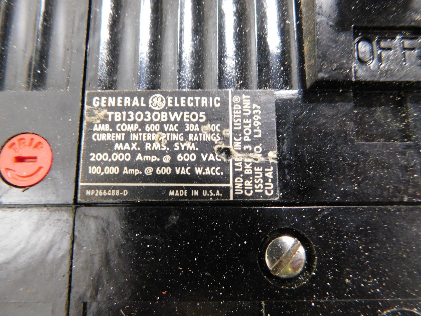 400 Amp. General Electric, CCB, panelboard, 4w, 277/480 Volts - Image 8