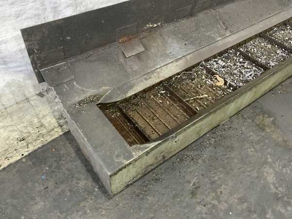 12" x 167" Mayfran, inclined chip conveyor, 52" dump height, coolant, 2002 - Image 2