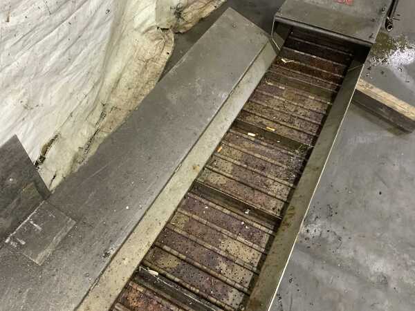 12" x 167" Mayfran, inclined chip conveyor, 52" dump height, coolant, 2002 - Image 5