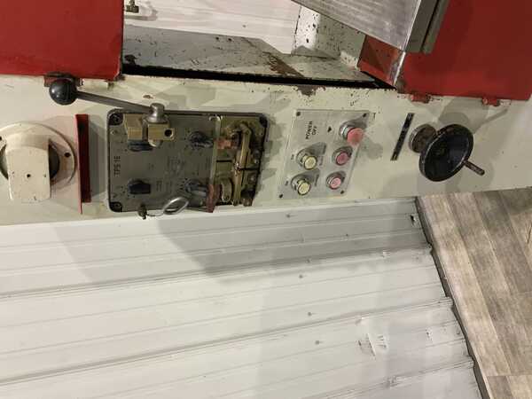 16" x 12-1/2" Dake, Johnson #V16, vertical band saw, 23-1/2" x 23-1/2" table, blade welder - Image 3