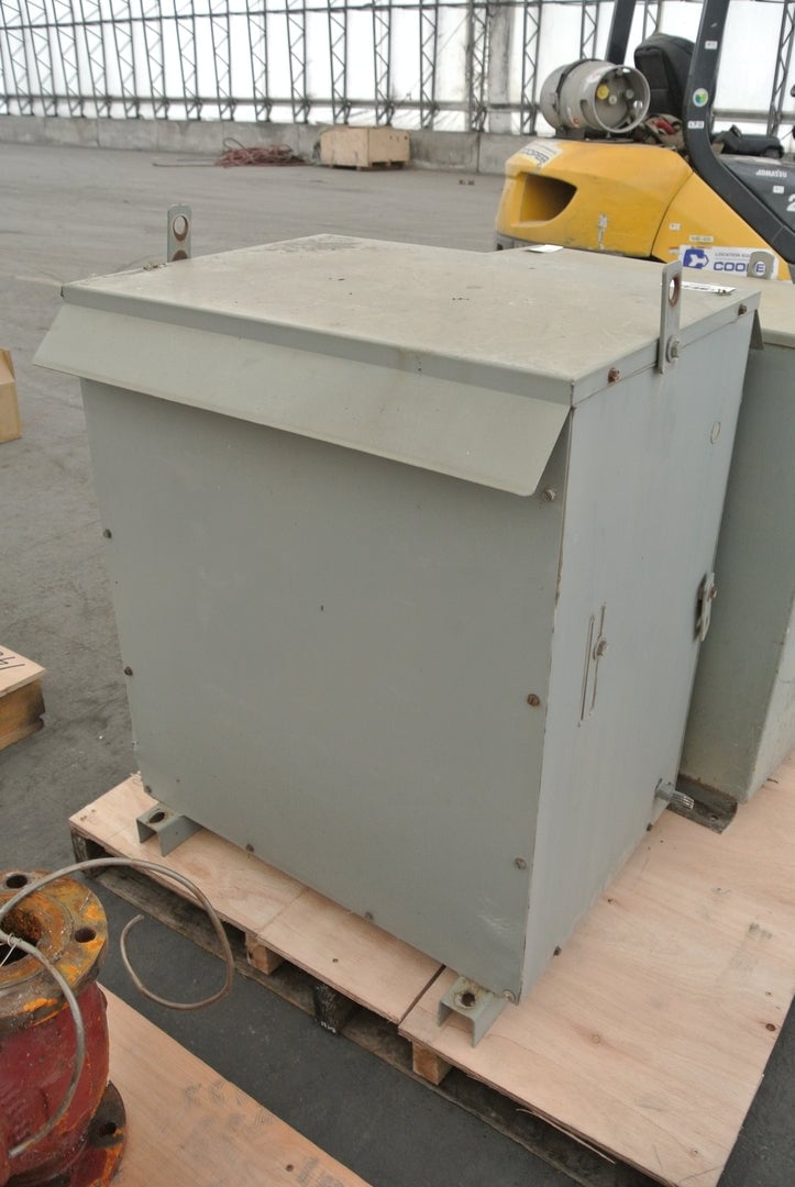 75 KVA 600 Primary, 600/347 Secondary, Bemag #BC3075S600EP, Transformer, Isolation, Dry Type, 3 Phase, 60 Hz - Image 1