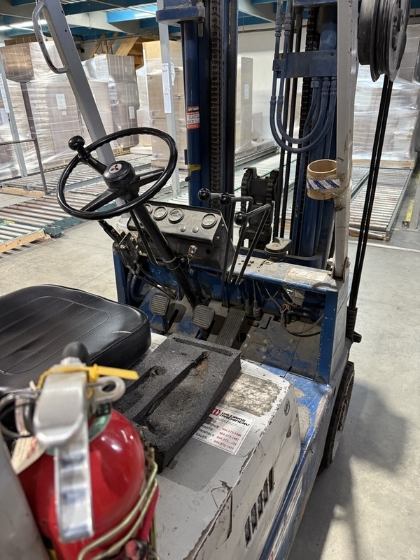 5000 lb. Mitsubishi #FGC25, Forklift, Propane Fuel, 48" Fork length, 187" Lift height, 83" Lowered Mast - Image 4