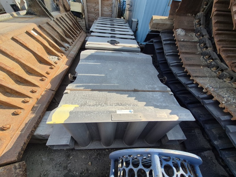 Aluminum Truck Ramps, B & D Manufacturing, 30000 lbs. max Weight, 60" width x 182" L x 35" H Size - Image 3