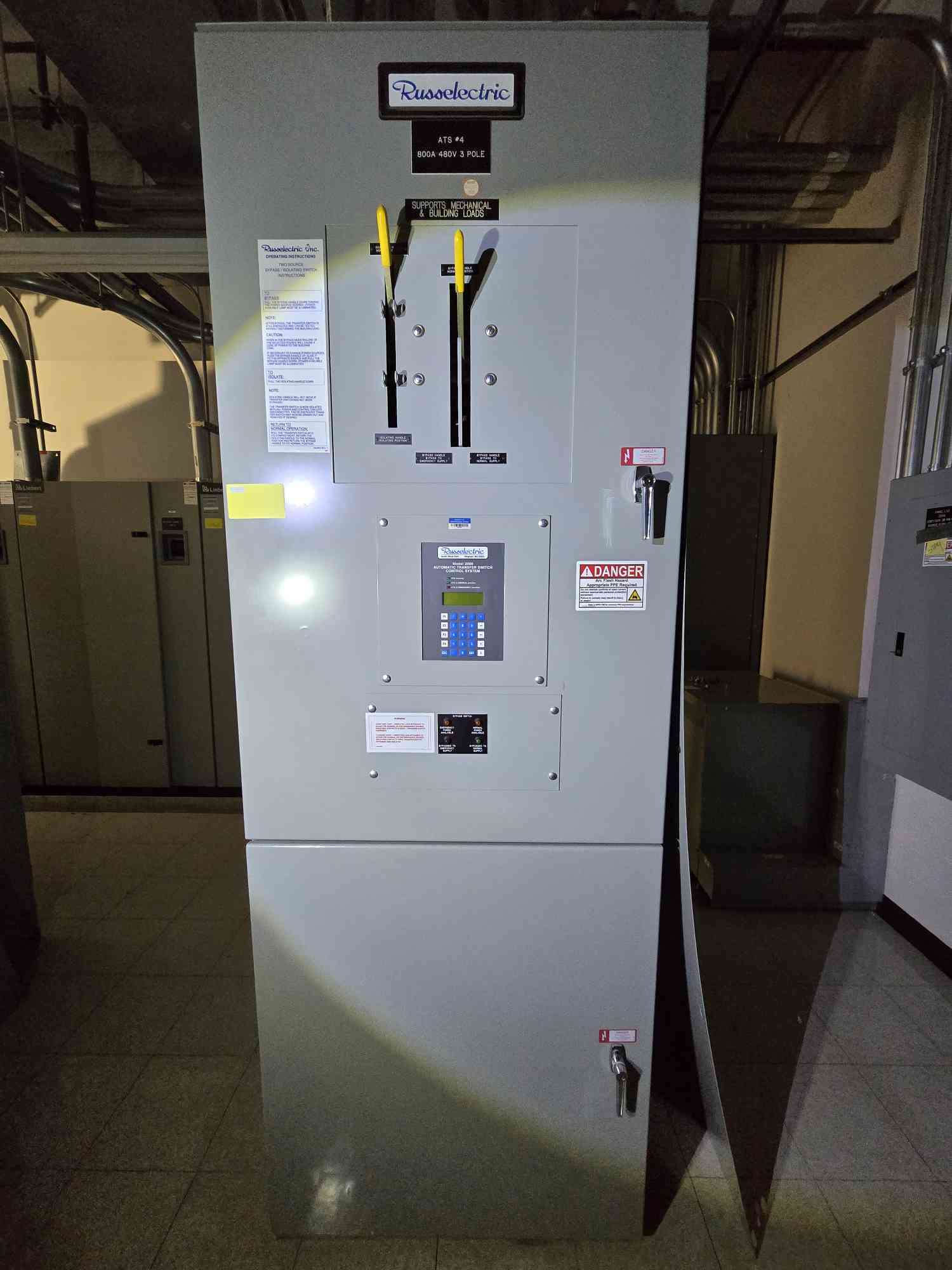 800 Amp. RussElectric, RTBD-8003CEF, Automatic Transfer Switch, 277/480 Volts (2 available) - Image 1