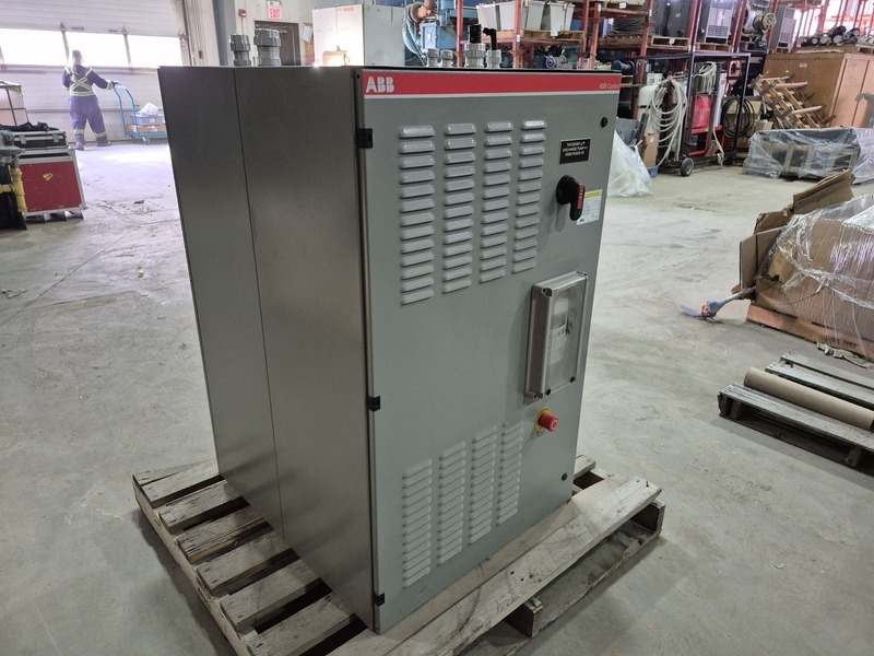 25 HP ABB, ACS800-04-0030-7+K454+L503, AC Variable Frequency Drive, 33 Amp., 600 Volts, 3-Ph. - Image 4