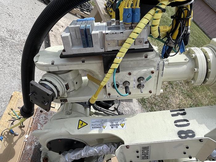 Nachi, MC20-03, 6-Axis robot, 20 Kg, 1733mm reach, FD controller, teach pendant, cables, 2017 - Image 3