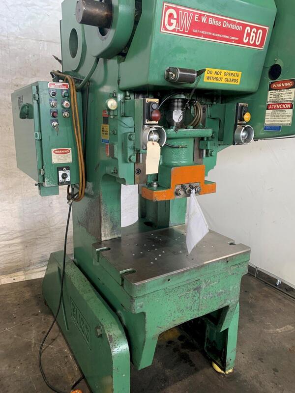 60 Ton, E-W Bliss #C-60, OBI press, 4" stroke, 14.25" Shut Height, 3" adj., 90 SPM, 32" x21" bed, 1979 - Image 3