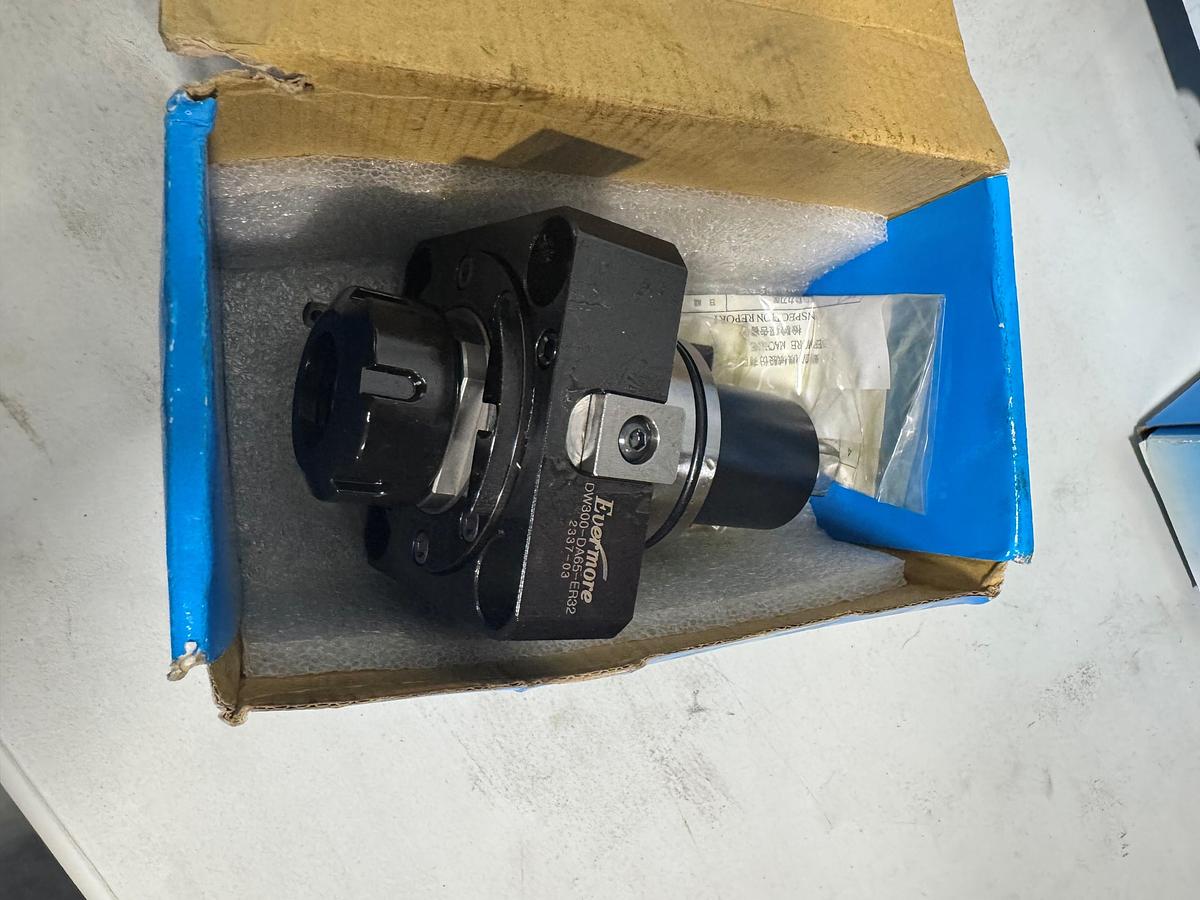 Evermore #DW300-DA65-ER32, BMT 65 Live Axial drill / mill tool holder, external coolant, new - Image 2