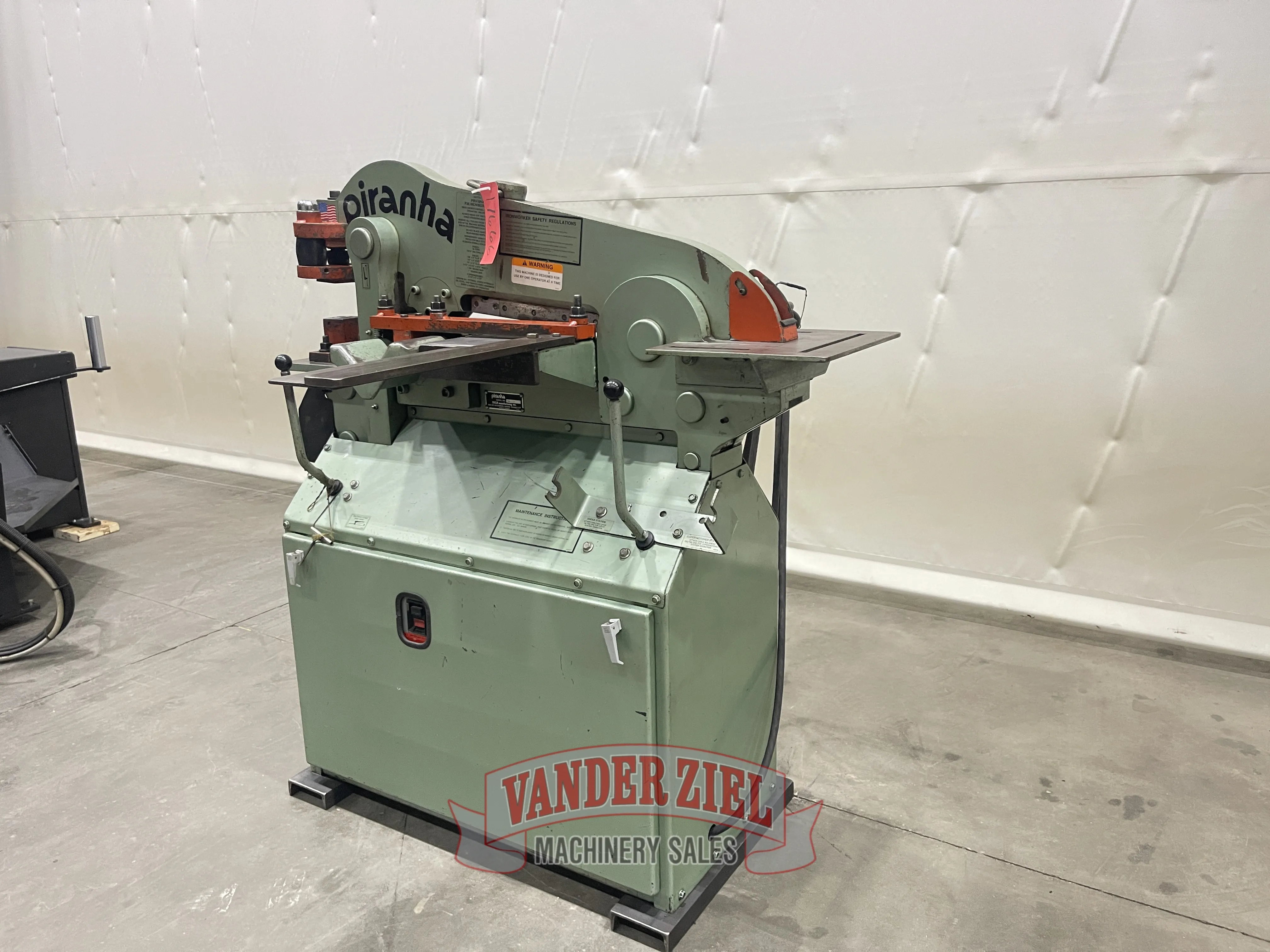 Piranha #P36, ironworker, 36 ton - Image 4