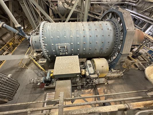 10' 6" x 17' 6" Metso, Ball Mills, 1000 HP (2 available) - Image 1