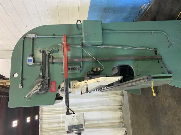 35 Ton, DiAcro #16-96, mechanical press brake, 8' overall, 62" between housing, 2" stroke, 6" throat, 3 HP, 1 - Image 3