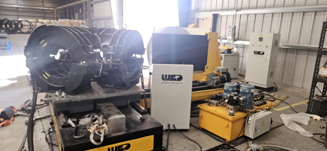 Worldpoly #WH630, CNC Butt Welder, 12"-24" capacity, 2021 - Image 4