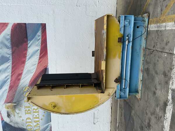 20000 lb. Caldwell, coil upender, V-blocks, heavy duty disc brake, travel limit switches, 2 HP - Image 2