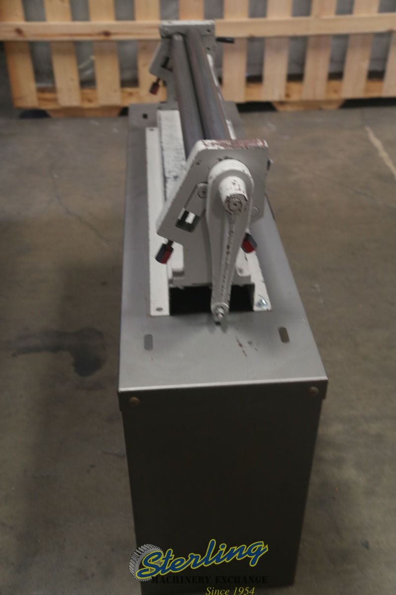 16 gauge x 3' Manual Hand Slip Roller, 2" roll diameter, 1" raduis - Image 8