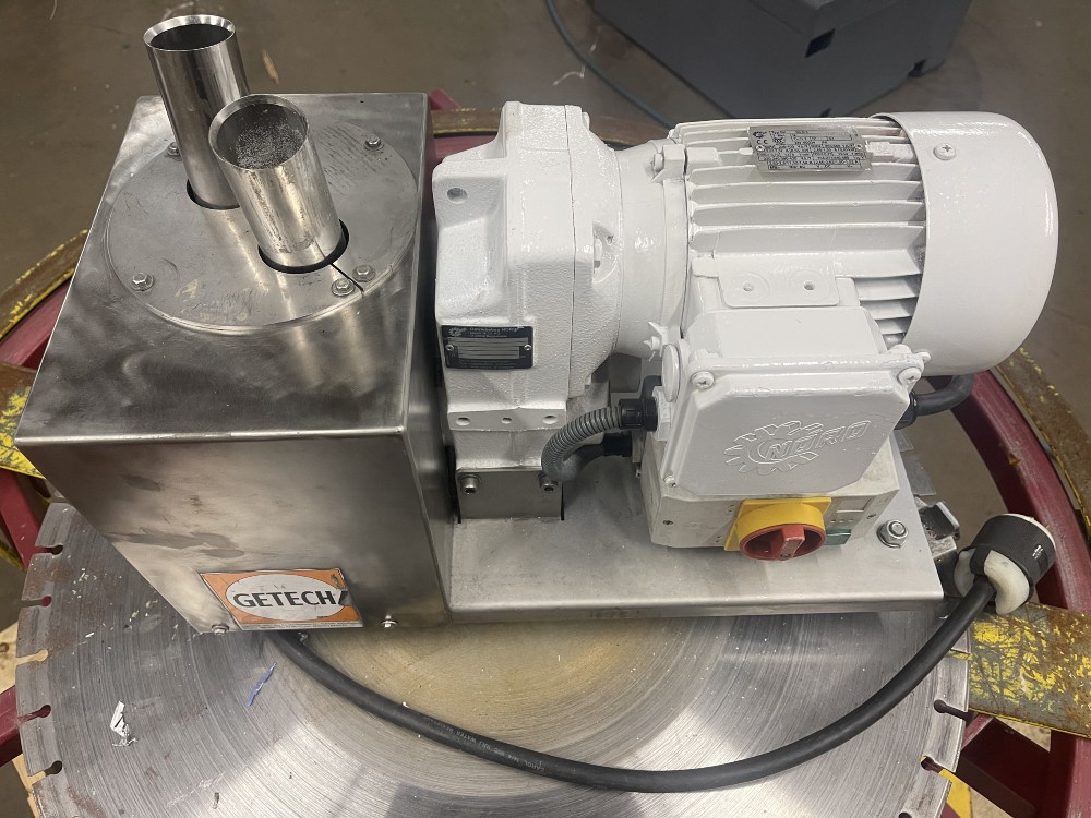 Getecha #SRS-100-A.10, Cutting Mill, Reconditioned - Image 4