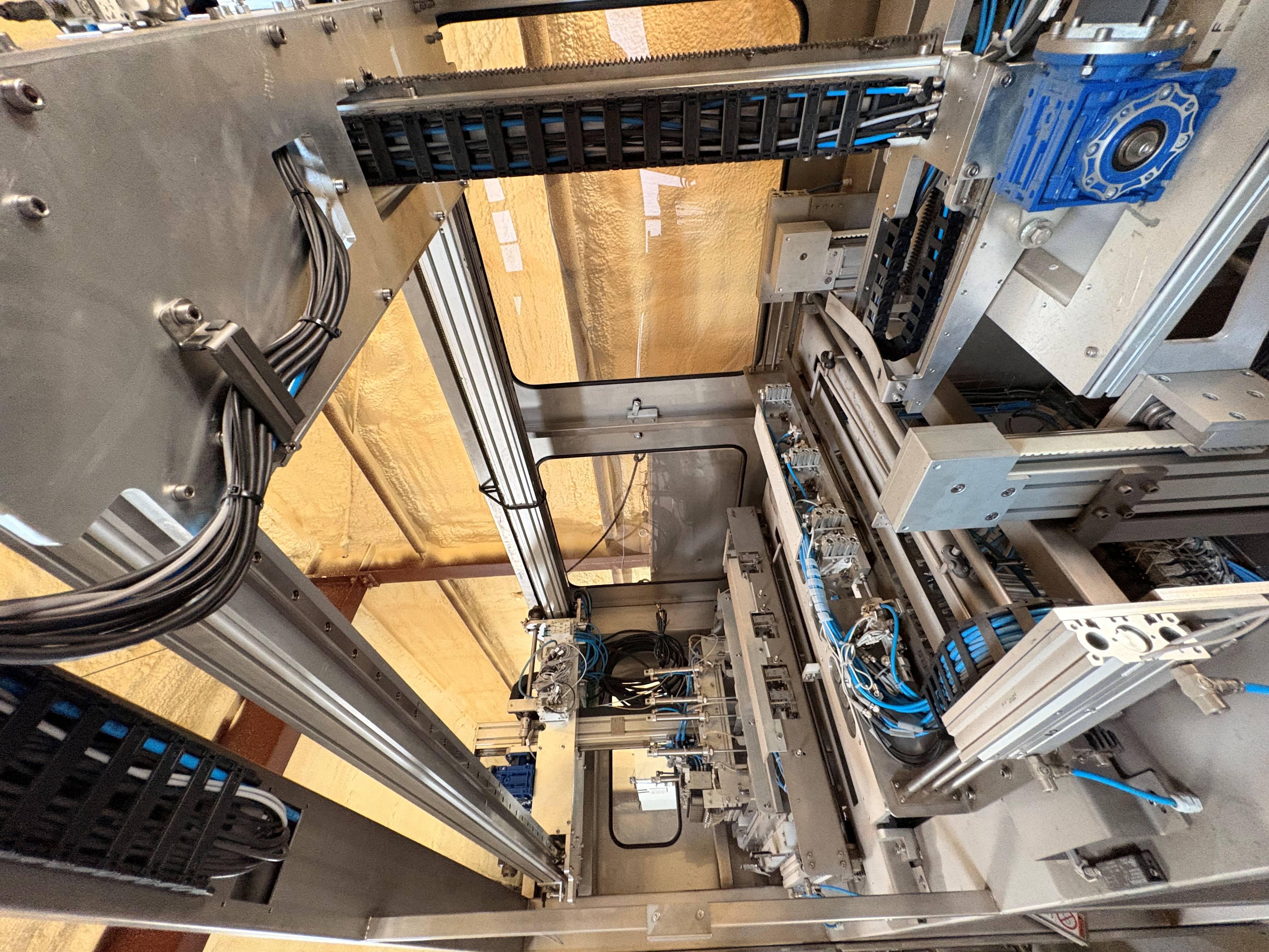 No. SBM10, stove basket carton machine - Image 4