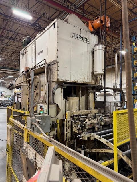 300 Ton, Minster #E2-300-72-54, straight side double crank press, 8" stroke, 27.5" Shut Height, 8" adj., 50 - Image 7