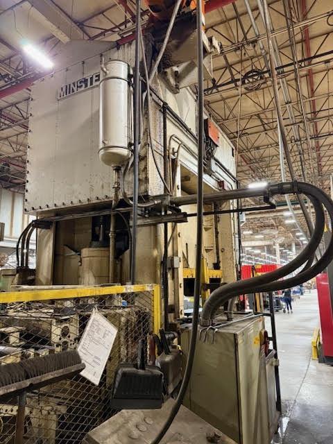 300 Ton, Minster #E2-300-72-54, straight side double crank press, 8" stroke, 27.5" Shut Height, 8" adj., 50 - Image 8