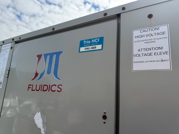 15 Ton, J&M Fluidics #PZAT15DH6, Air-Cooled Chiller, R404A Refrigerant, 460 V, 60 Hz, 3-Ph. - Image 4