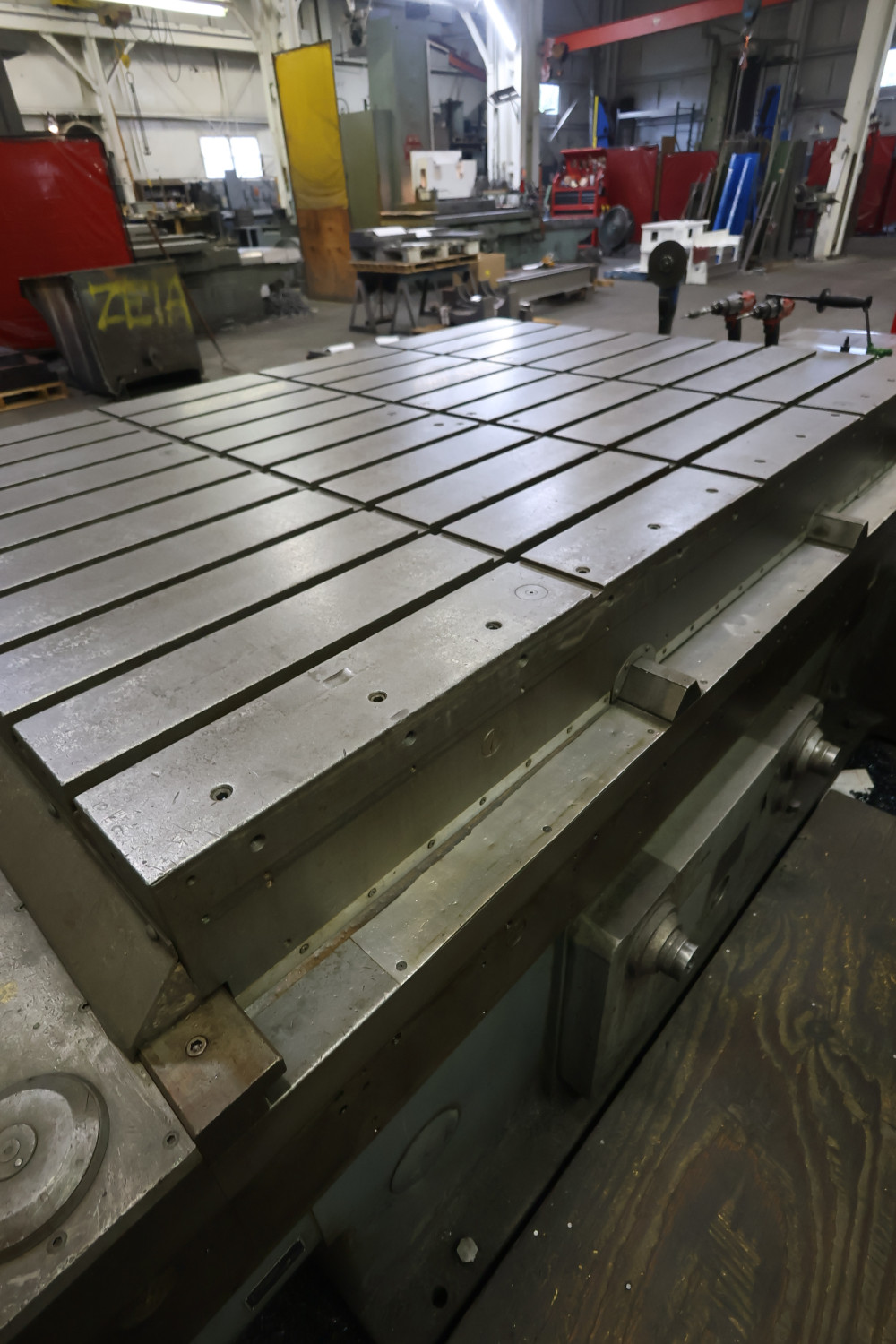 DeVlieg #4K-72 Jig Mill with 60" Vertical Travel - Image 10