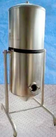 DeLaval #650, Stainless Steel Vacuumizer, 35000 lb/hr capacity, 25" diameter x 56" height - Image 3