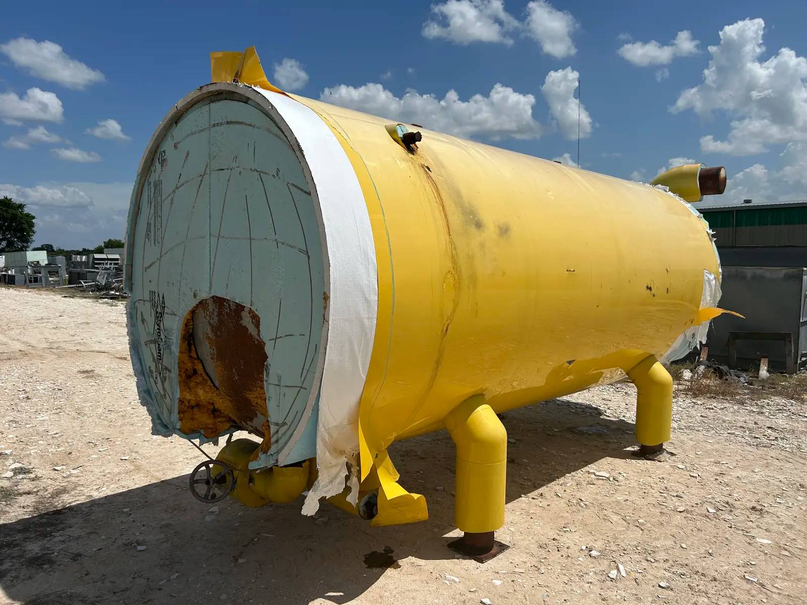 226 sq.ft., 250 psi sheel, 250 psi tube, Industrial Service & Fabricators #HI 72-185, Horizontal Ammonia - Image 8
