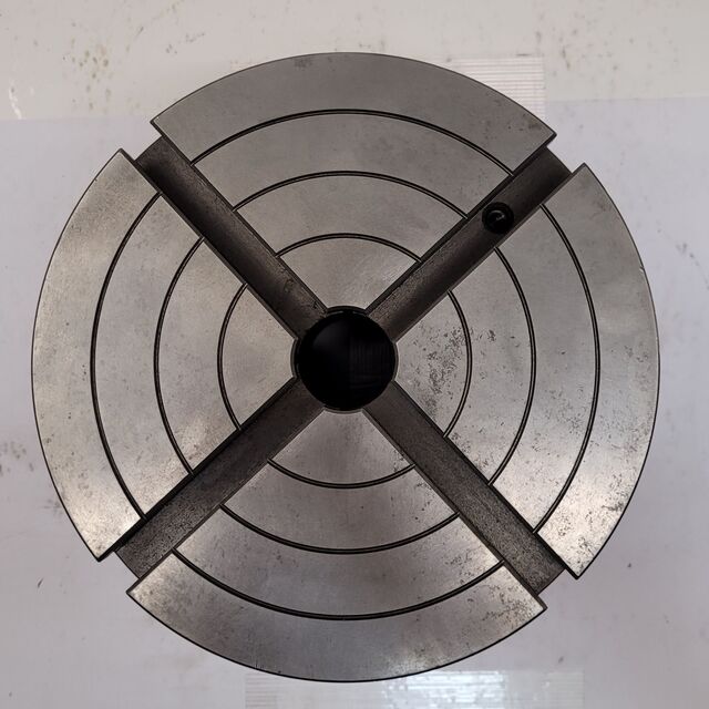 4 Jaw Lathe Chuck - 7-3/4" Diameter - Image 2