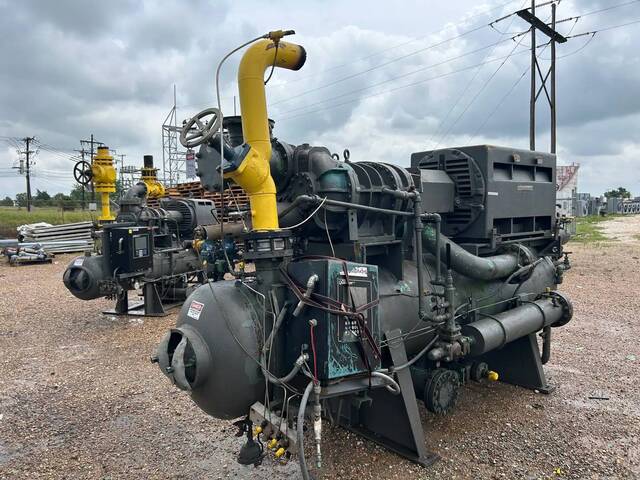700 HP Dunham-Bush #2516DLA3VOD, FES Ammonia Rotary Screw Compressor Package, 300 psi, 3570 RPM, 4160 V., 90 - Image 4