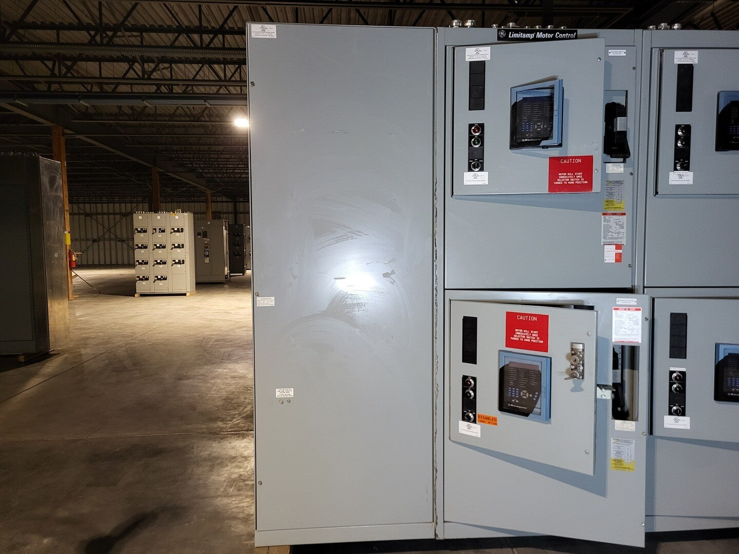Limitamp, 0921X0562V01B11, motor control center, like new - Image 1