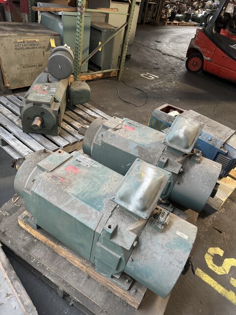 125 HP 1780/3260 RPM Reliance, Frame UL3203, TEAO-BC, 60/120 HZ, 460 V.AC (2 available) - Image 1