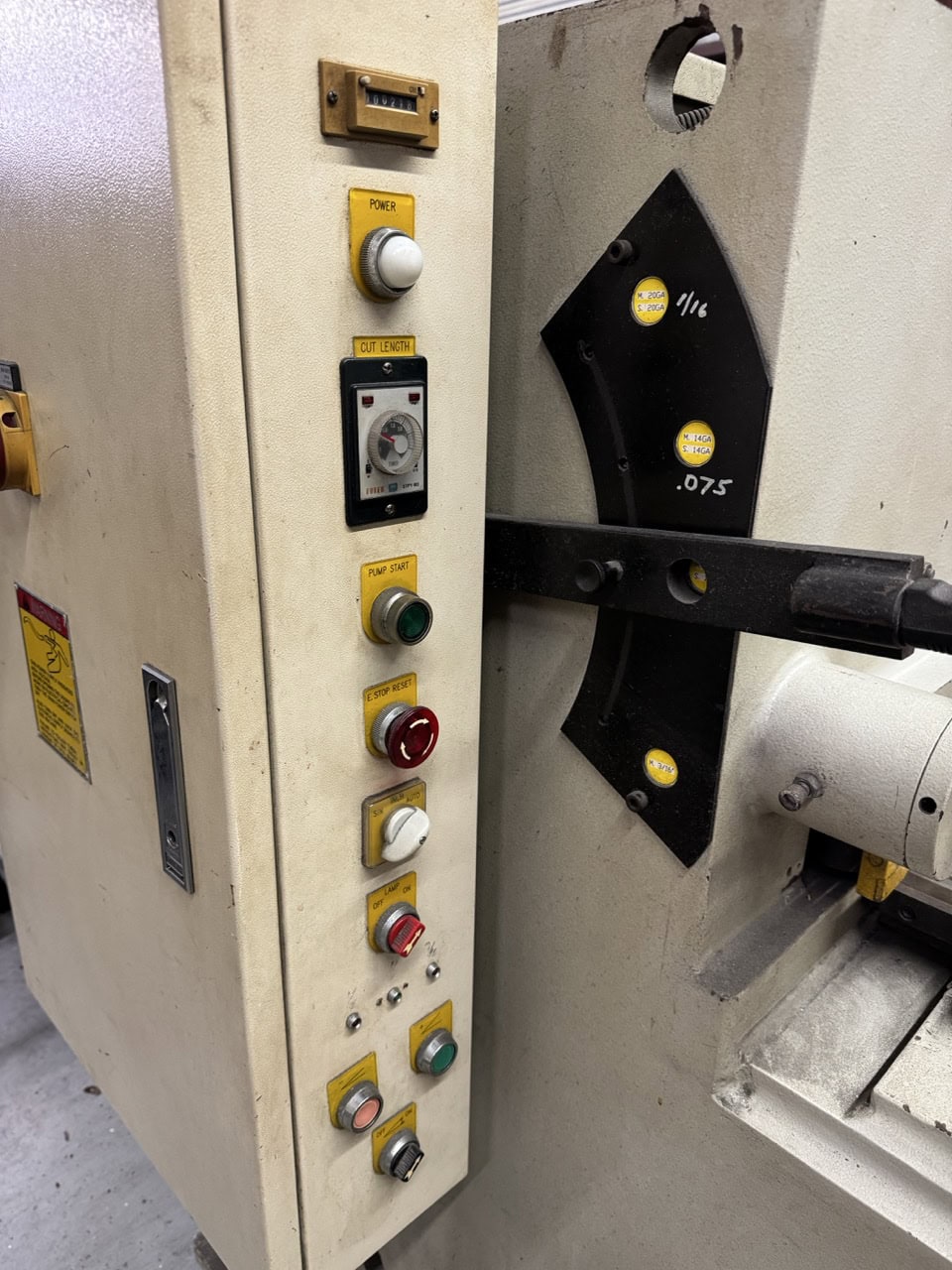 3/16" x 6' Birmingham #H-0645, Hydraulic Shear, 24" Back Gauge, 82" blade, 32-50 SPM, 11 holddowns, 15 HP - Image 5