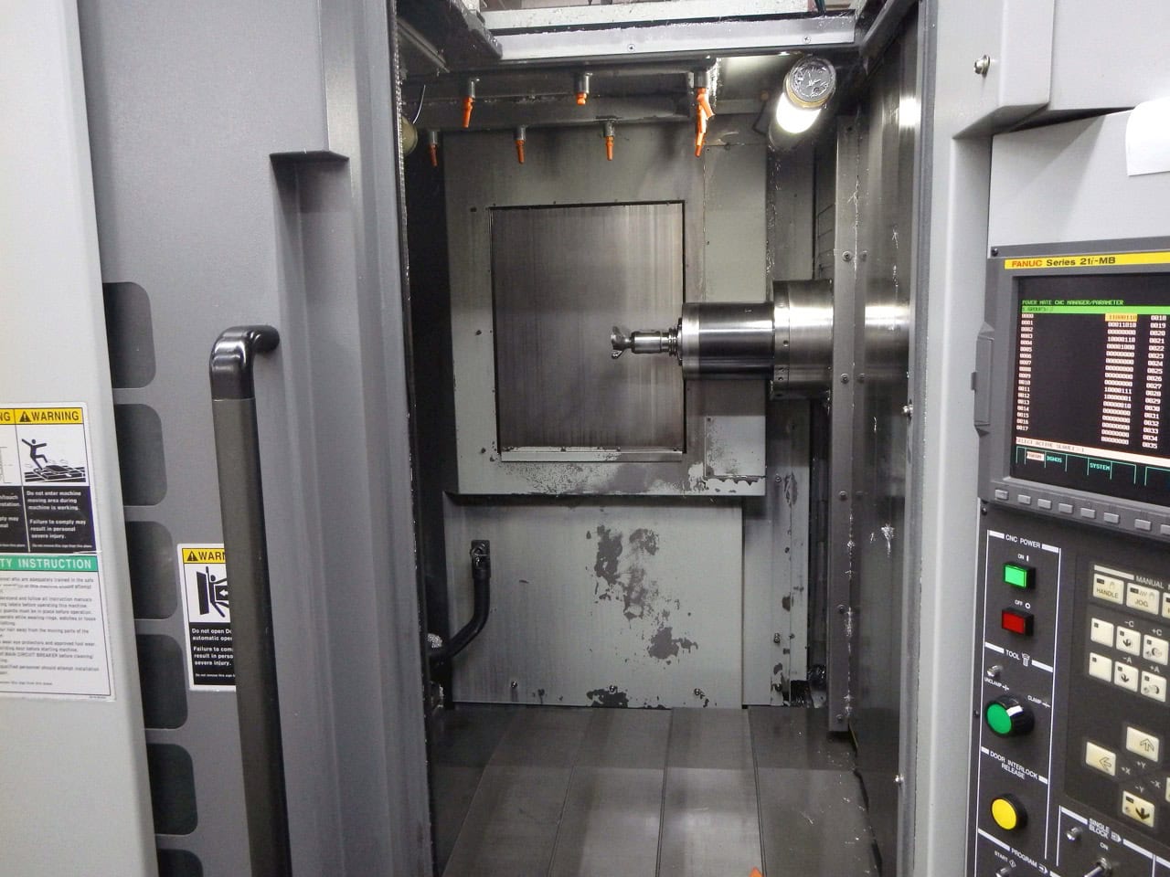 Hyundai Kia #HS-400I, Horizontal Machining Center, 25.2" X, 22" Y, 25.6" Z, 15.75" overall Pallet, 12000 RPM - Image 4