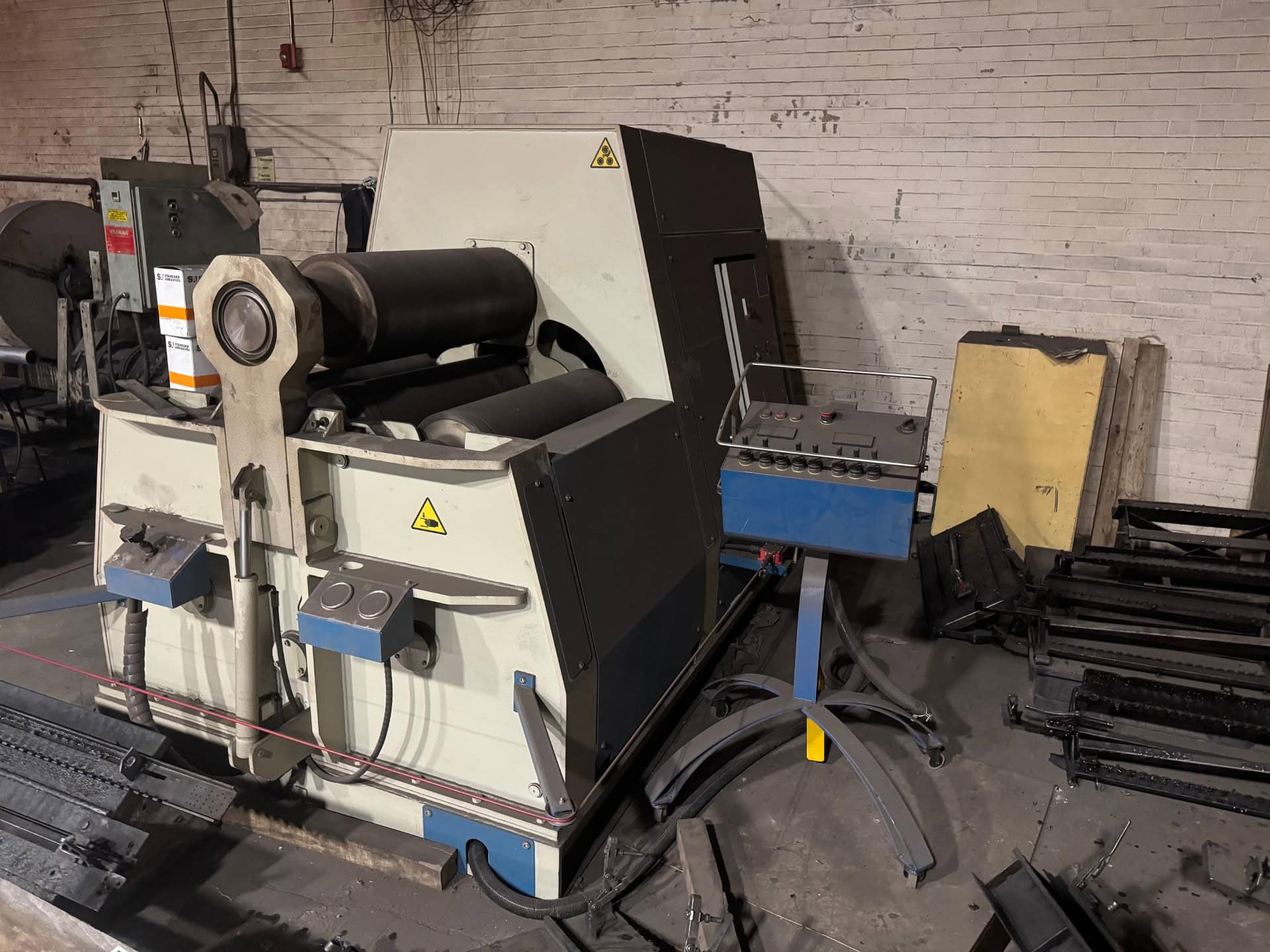 59" x 1/8" Baileigh #M-0730-C/S, 4-Roll Plate Bending Machine, 5.11" top roll diameter, 4.13" side rolls - Image 2