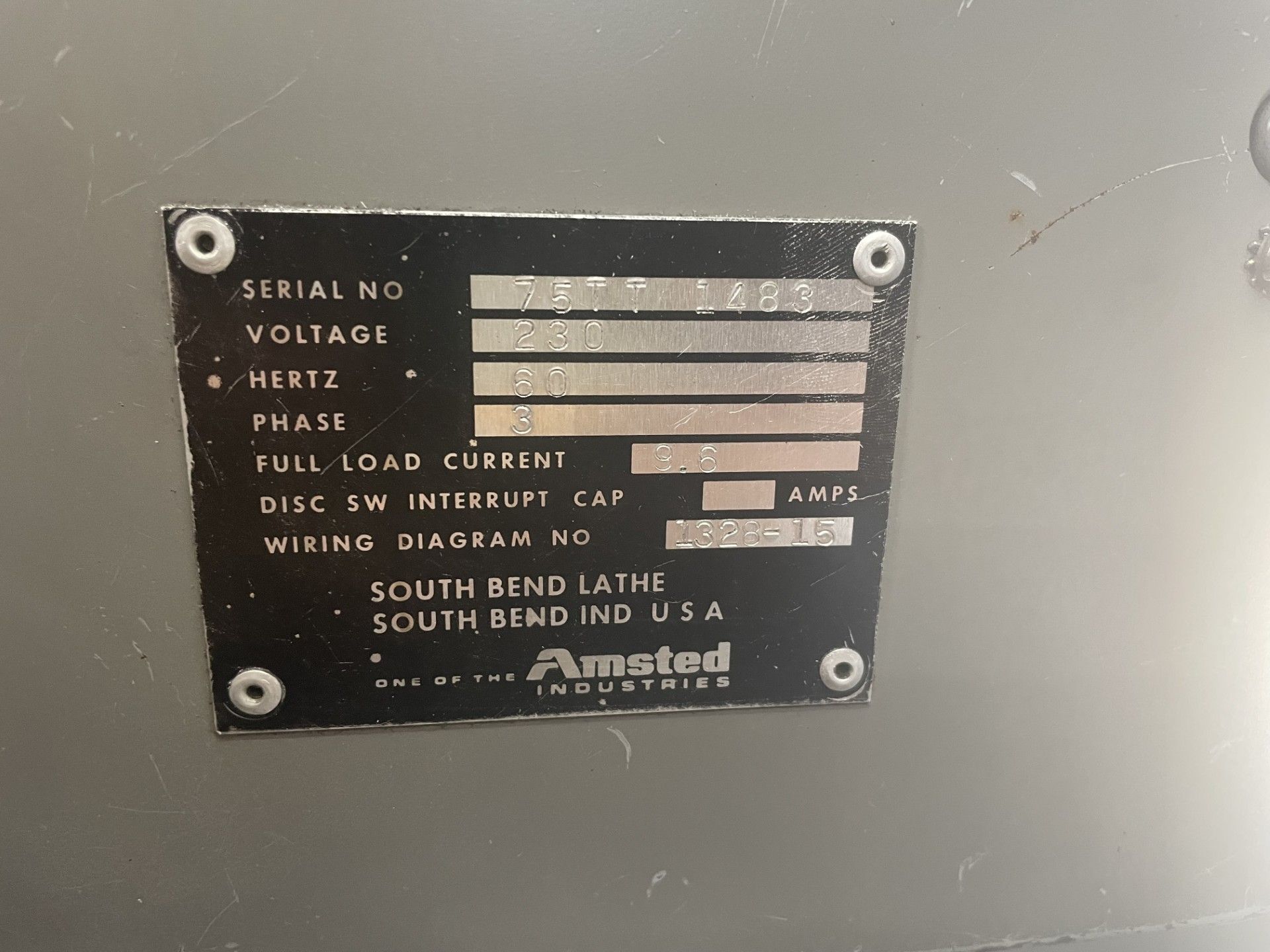 15" x 40" South Bend #14, Engine Lathe, 9" swing over cross slide, 1-5/8" bore, 50-1800 RPM, threading, 1.5 HP - Image 3