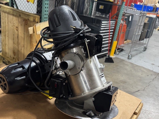 Conair #AL-2, 200 PPH self contained vacuum loader - Image 2