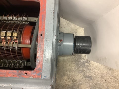 351 HP KW RPM 2170 AEG 85-821-966 type G 28 08 forc vent, 260 VA - Image 6