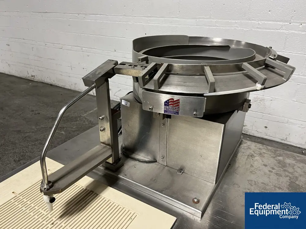 Industrial Feeding Systems, Table with Vibratory Bowl Feeders, Portable, 110 V. - Image 8