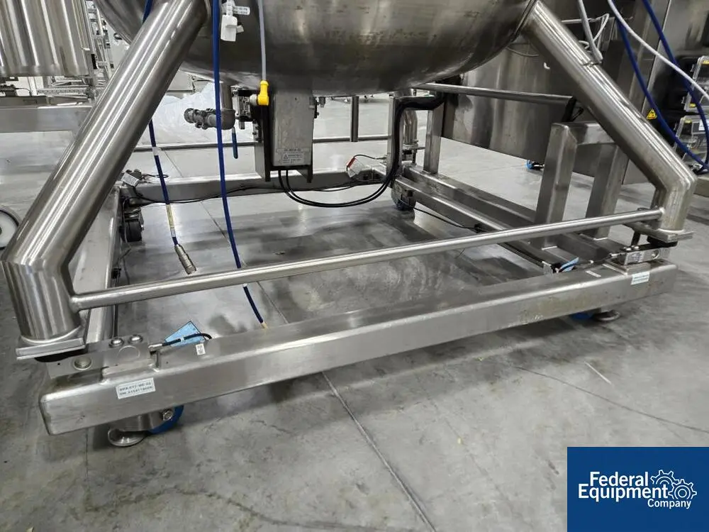 264.2 gallon GE Healthcare #XDR-1000, Bioreactor, 1000 Liter, w/ transmitters, 4 pump, IP45, 2014 - Image 6
