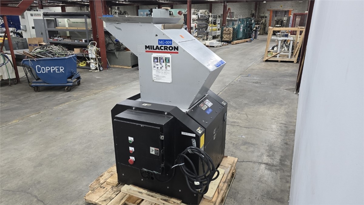 22" x 21" Milacron #MBG-18, Plastic Granulator, 7.5 HP, 73" infeed H, 460 V., 3-Ph., 60 Hz, 2006 - Image 10