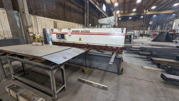 1/4" x 10' Masteel #MSH-10250, hydraulic shear, 5-7/8" throat, 15 HP - Image 1