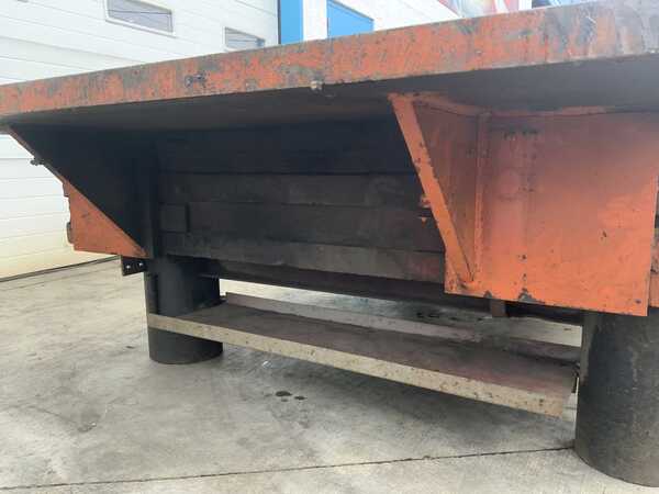 60" x 90" Slotted plate/table - Image 5