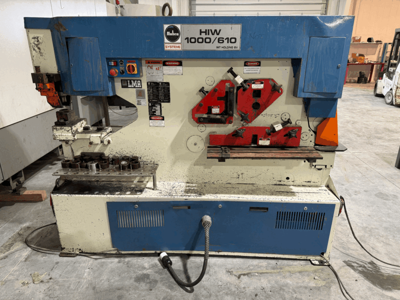6.37" x 6.37" x .625" Mubea #HIW-1000/610, ironworker, 110 ton, 24" throat, 11 HP, 2001 - Image 1