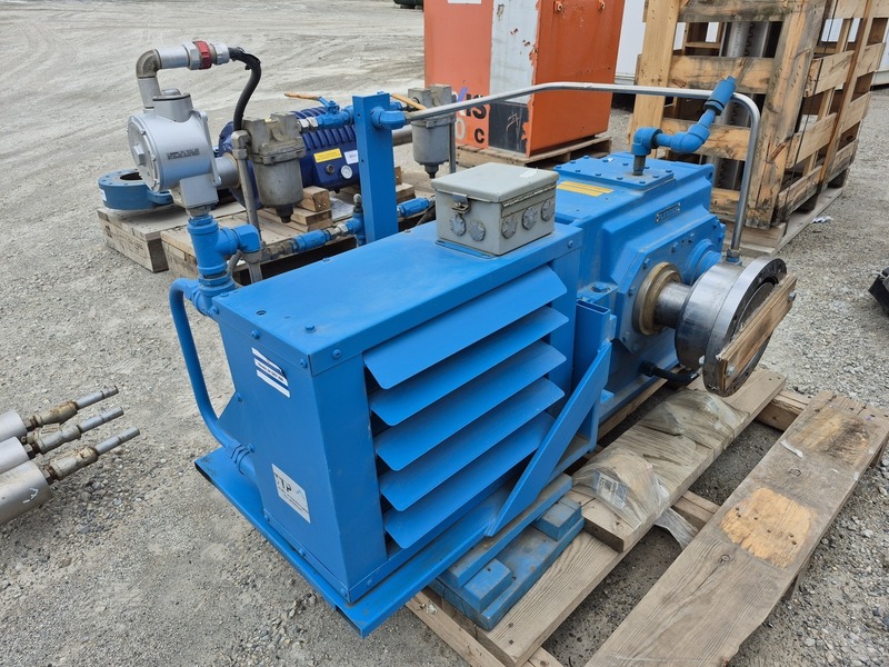 600 HP @ 1780 RPM, Flender #H1 SH 7A, Gear Reducer Assembly w/ Oil Cooling, Helical - Image 3