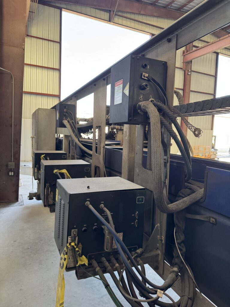 Messer #MPC2016, 3 head CNC plasma cutter, 18' x 110', Hypertherm HPR260XD power source, 2012 - Image 4